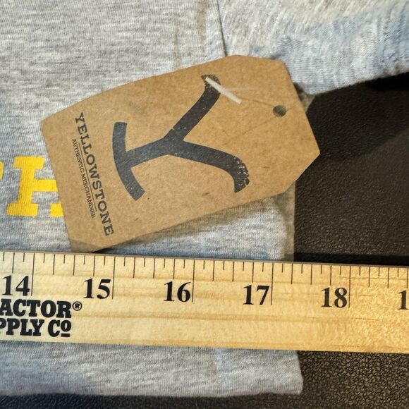 Yellowstone Dutton Ranch Small T-Shirt Men's Gray TV Show Double Sided Logo Tee - Picture 7 of 7